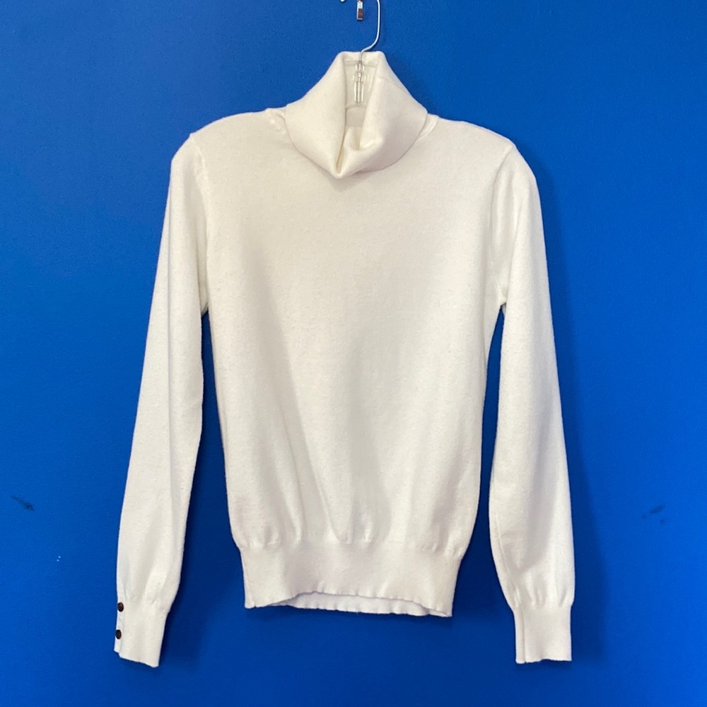 APRICOT Winter White Turtleneck Sweater Sz S